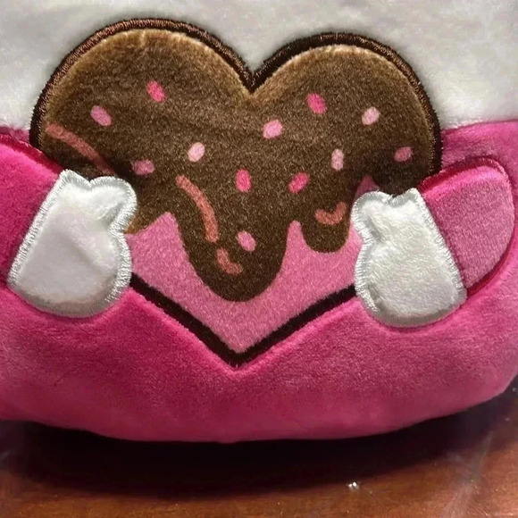 Squishmellow Sanrio hello kitty whith chocolate heart and bow8” - Picture 2 of 7